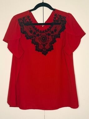 SHEIN Red & Black Lace Trim Women's Top